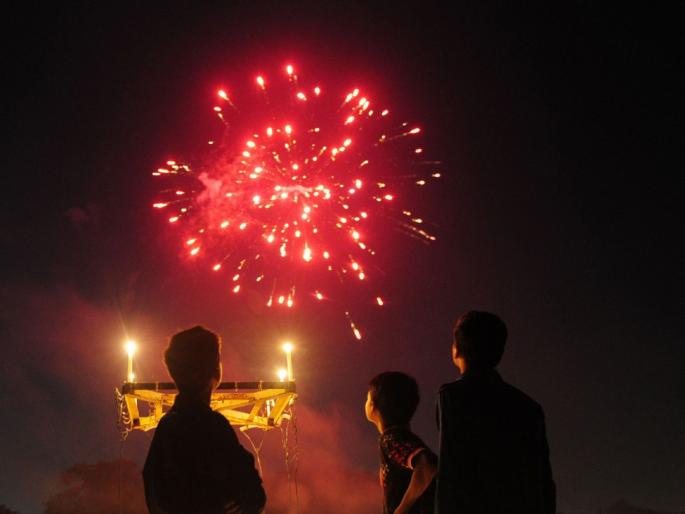 A village in the country, where Diwali is not celebrated, lights are not lit... | देशातील एक असे गाव, जिथे दिवाळी साजरी करत नाहीत, दिवेही लावत नाहीत... रहस्यमयी प्रथा... A village in the country, where Diwali is not celebrated, lights are not lit... | देशातील एक असे गाव, जिथे दिवाळी साजरी करत नाहीत, दिवेही लावत नाहीत... रहस्यमयी प्रथा...