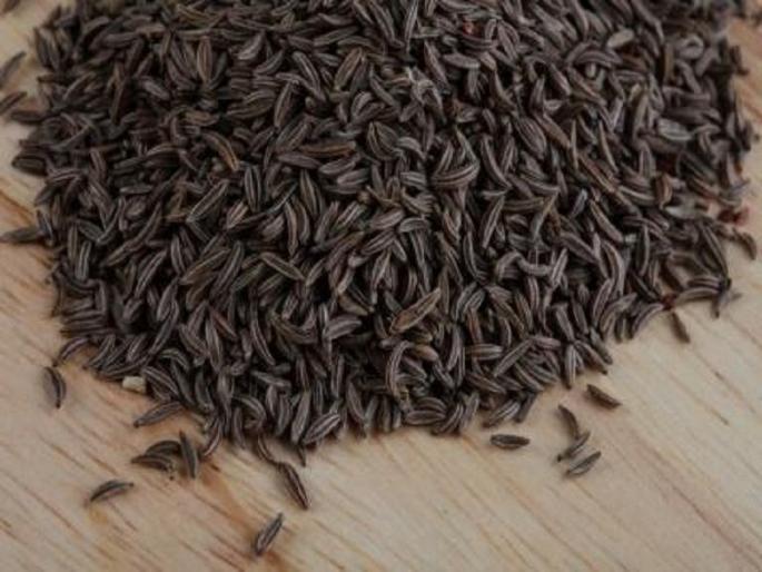 Eat black cumin seeds to lose weight | वजन कमी करण्यासाठी फायदेशीर ठरतं काळं जिरं! Eat black cumin seeds to lose weight | वजन कमी करण्यासाठी फायदेशीर ठरतं काळं जिरं!