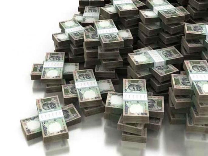 income tax dept launches major drive against indians with illegal foreign assets thousands under scanner | परदेशातील काळा पैसा रडारवर; आयकर विभागाकडून अनेकांना नोटीस