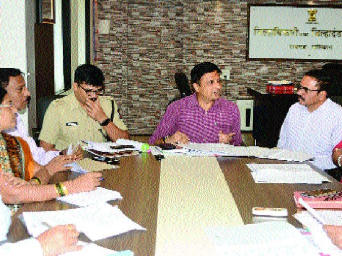 Be aware of the safety of the passengers by searching the Black Spot, Collector Dr. Vijay Suryavanshi instructions | ब्लॅक स्पॉट शोधून प्रवाशांच्या सुरक्षेची काळजी घ्यावी, जिल्हाधिकारी डॉ. विजय सूर्यवंशी यांचे निर्देश Be aware of the safety of the passengers by searching the Black Spot, Collector Dr. Vijay Suryavanshi instructions | ब्लॅक स्पॉट शोधून प्रवाशांच्या सुरक्षेची काळजी घ्यावी, जिल्हाधिकारी डॉ. विजय सूर्यवंशी यांचे निर्देश