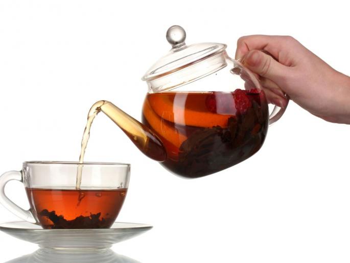Black Tea Benefits: Now research claims, avoid milk sugar tea; Get in the habit of drinking black tea for 9 benefits immediately! | आता रिसर्चचाच दावा, दूध साखरेचा चहा टाळा; 9 फायद्यांसाठी काळा चहा पिण्याची सवय लगेच लावा!