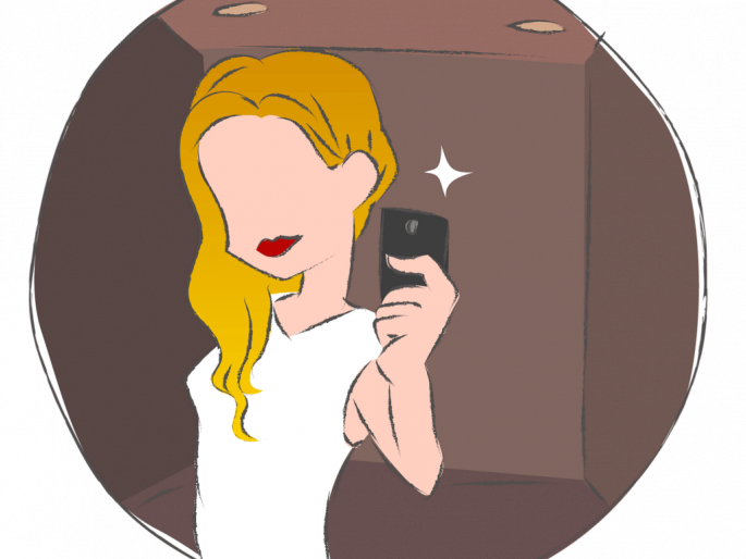 Two women arrested in Satara for boiling Rs 12 lakh ransom | साताऱ्यात डॉक्टरकडून १२ लाखाची खंडणी उकळणाऱ्या दोन महिलांना अटक