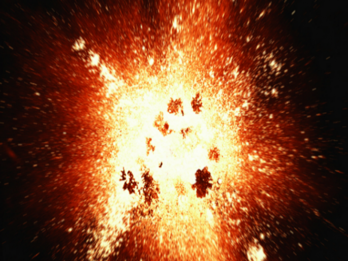 Varanga ordnance factory blast kills three workers | वरणगाव आयुध निर्माणीमध्ये स्फोट, तीन कर्मचारी जखमी