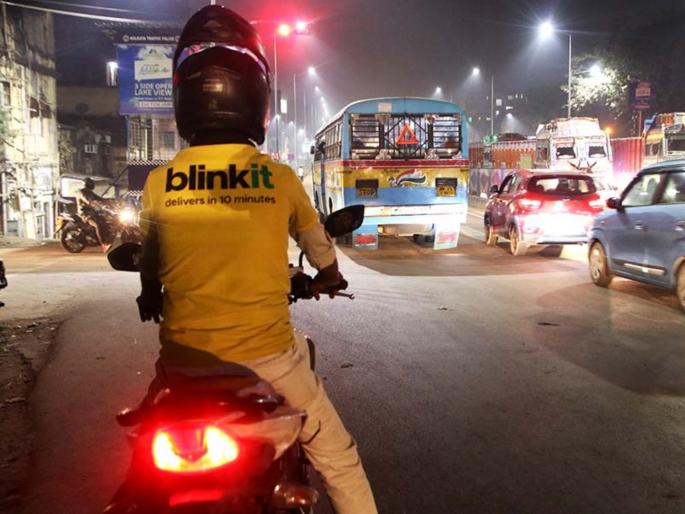 blinkit ended zero notice policy and introduced garden leave to secure its workforce from competition | काही मिनिटांत आयफोन १६ घरपोच देणारी ब्लिंकिट पुन्हा चर्चेत, कर्मचाऱ्यांसाठी काढला नवा फतवा