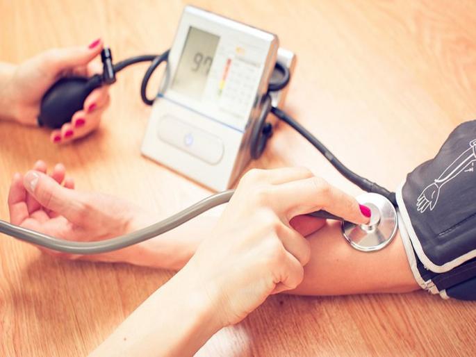 Dangerous effects of high blood pressure that one must know | 'हाय ब्लड प्रेशर'च्या समस्येकडे दुर्लक्ष करणं पडू शकतं महागात Dangerous effects of high blood pressure that one must know | 'हाय ब्लड प्रेशर'च्या समस्येकडे दुर्लक्ष करणं पडू शकतं महागात