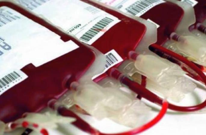 Risk of contaminated blood from blood banks due to lack of 'NAT' technology | 'नॅट' अभावी ब्लड बँकांमधूनच दूषित रक्ताचा धोका Risk of contaminated blood from blood banks due to lack of 'NAT' technology | 'नॅट' अभावी ब्लड बँकांमधूनच दूषित रक्ताचा धोका