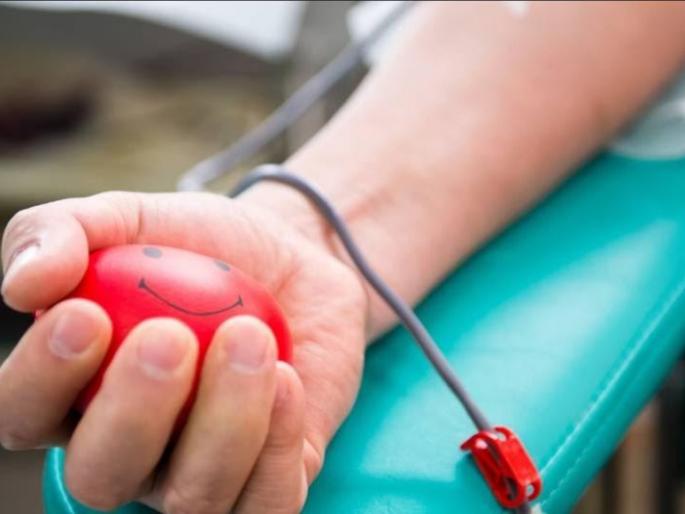 Registration of three thousand youths for blood donation | रक्तदानासाठी तीन हजार युवकांची नोंदणी Registration of three thousand youths for blood donation | रक्तदानासाठी तीन हजार युवकांची नोंदणी