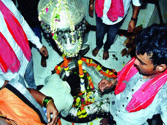 The buzz of 'Bum Bum Bhole' roamed everywhere | सर्वत्र घुमला ‘बम बम भोले’चा जयघोष The buzz of 'Bum Bum Bhole' roamed everywhere | सर्वत्र घुमला ‘बम बम भोले’चा जयघोष