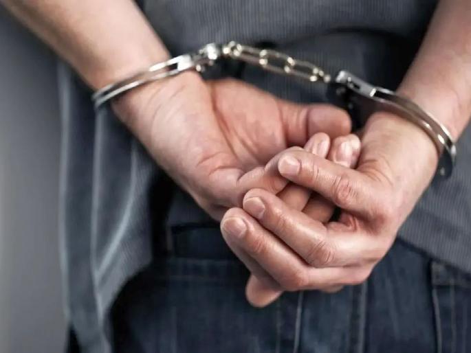 Anger over asking about borrowed money, threatened with a knife; Extortionist arrested | उधारीचे पैसे परत मागितल्याचा राग, चाकूचा धाक दाखवून धमकी; खंडणीबहाद्दरास अटक Anger over asking about borrowed money, threatened with a knife; Extortionist arrested | उधारीचे पैसे परत मागितल्याचा राग, चाकूचा धाक दाखवून धमकी; खंडणीबहाद्दरास अटक