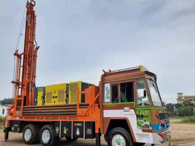 Water crisis! As many as 5 thousand boars are taken in Chhatrapati Sambhajinagar in a year | पाणीबाणी! वर्षभरात छत्रपती संभाजीनगरात घेतले जातात तब्बल ५ हजार बोअर Water crisis! As many as 5 thousand boars are taken in Chhatrapati Sambhajinagar in a year | पाणीबाणी! वर्षभरात छत्रपती संभाजीनगरात घेतले जातात तब्बल ५ हजार बोअर