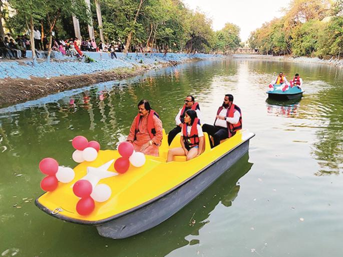 BJP, Shinde group ride in one 'Boat'; But even here Sanjay Shirsat remained outside | एकाच ‘नावे’मध्ये भाजप, शिंदे गट स्वार; पण येथेही संजय शिरसाट बाहेरच राहिले BJP, Shinde group ride in one 'Boat'; But even here Sanjay Shirsat remained outside | एकाच ‘नावे’मध्ये भाजप, शिंदे गट स्वार; पण येथेही संजय शिरसाट बाहेरच राहिले