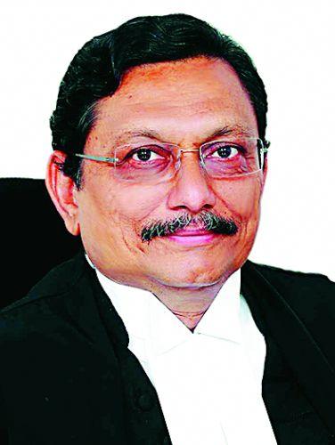 Diwali in Nagpur legal area due to future Chief Justice Sharad Bobade | भावी सरन्यायाधीश शरद बोबडे यांच्यामुळे नागपूर विधी क्षेत्रात दिवाळी