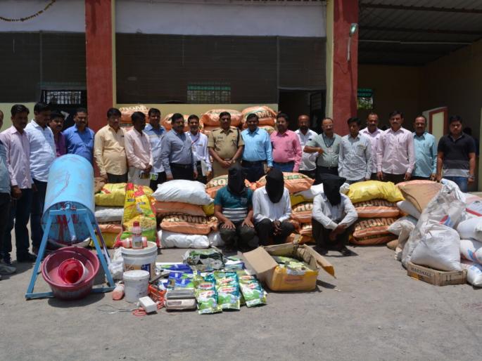 Fake Seed factory collapses in Jalna; Police and Agriculture Department joint action | जालन्यात बनावट बियाणांचा कारखाना उदध्वस्त; पोलीस व कृषी विभागाची संयुक्त कारवाई