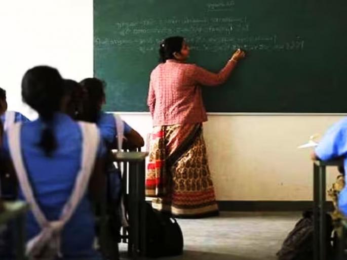 As many as 400 bogus appointments in education department? An inquiry committee will be formed | शिक्षण विभागात तब्बल ४०० बोगस नियुक्त्या ? चौकशी समिती गठित करणार As many as 400 bogus appointments in education department? An inquiry committee will be formed | शिक्षण विभागात तब्बल ४०० बोगस नियुक्त्या ? चौकशी समिती गठित करणार