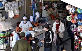 coronavirus : life is in crisis in Bolivia- | कोरोनाने मरायचं की भूकबळीनं? बोलावियातल्या जनतेचा जगण्याचा संघर्ष. coronavirus : life is in crisis in Bolivia- | कोरोनाने मरायचं की भूकबळीनं? बोलावियातल्या जनतेचा जगण्याचा संघर्ष.