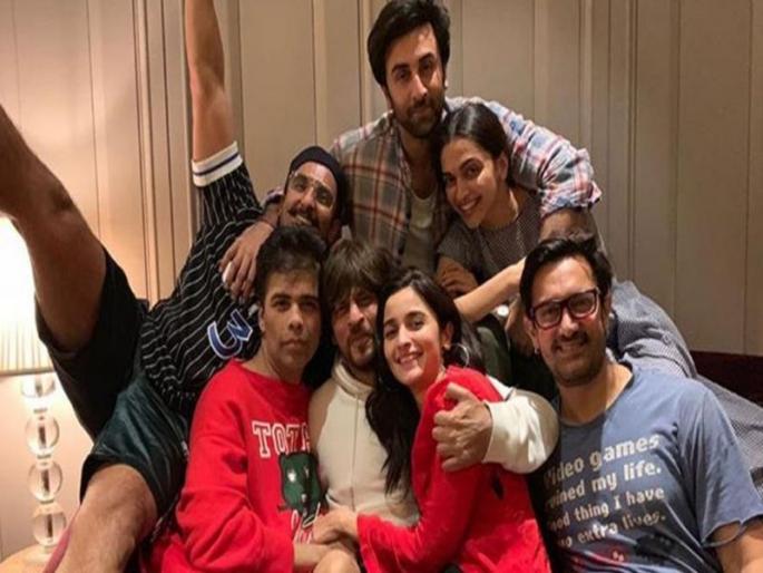 karan johar has revealed these are the biggest blockbuster ever shah rukh aamir ranveer singh and ranbir | करण जोहर म्हणतो, हे आहेत बॉलिवूडचे ब्लॉकबस्टर कलाकार karan johar has revealed these are the biggest blockbuster ever shah rukh aamir ranveer singh and ranbir | करण जोहर म्हणतो, हे आहेत बॉलिवूडचे ब्लॉकबस्टर कलाकार