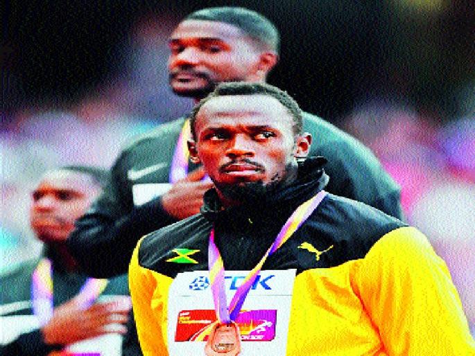 World Athletics Tournament: Gatlin Hutting at Medal Distribution Ceremony | जागतिक अॅथलेटिक्स स्पर्धा : पदक वितरण सोहळ्यातही गॅटलिनचे हुटिंग World Athletics Tournament: Gatlin Hutting at Medal Distribution Ceremony | जागतिक अॅथलेटिक्स स्पर्धा : पदक वितरण सोहळ्यातही गॅटलिनचे हुटिंग