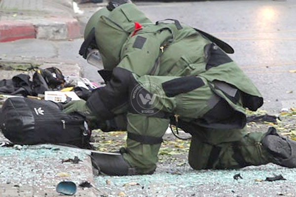 Anonymous phone for having a bomb near Guardian Minister's Office | पालकमंत्री महाजन यांच्या कार्यालयाजवळ बॉम्ब असल्याच्या निनावी फोन 