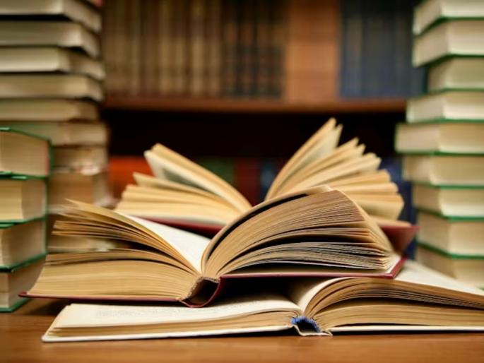 Reading and reading, listening and listening to 'other stories', books tell stories | वाचत-वाचत, ऐकत-ऐकत ‘इत्तर गोष्टी’, पुस्तकं सांगतात गोष्ट Reading and reading, listening and listening to 'other stories', books tell stories | वाचत-वाचत, ऐकत-ऐकत ‘इत्तर गोष्टी’, पुस्तकं सांगतात गोष्ट