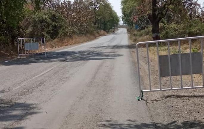 Akola-Washim borders traffic slowdown | अकोला-वाशिम जिल्ह्याच्या सीमेवरील वर्दळ मंदावली! Akola-Washim borders traffic slowdown | अकोला-वाशिम जिल्ह्याच्या सीमेवरील वर्दळ मंदावली!