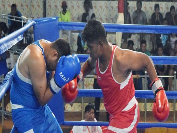 State level boxing event: Gaurav Gosavi defeated qureshi of Aurangabad | राज्यस्तरीय बॉक्सिंग स्पर्धा : गौरव गोसावीने औरंगाबादच्या कुरेशीचा पराभव केला State level boxing event: Gaurav Gosavi defeated qureshi of Aurangabad | राज्यस्तरीय बॉक्सिंग स्पर्धा : गौरव गोसावीने औरंगाबादच्या कुरेशीचा पराभव केला