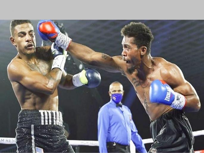 American Boxer Isiah Jones murdered by his brother by firing | Boxer Isiah Jones: रिंगमध्ये भल्या-भल्यांना पाणी पाजलं, पण कौटुंबिक लढाई हरला; भावानेच केली हत्या American Boxer Isiah Jones murdered by his brother by firing | Boxer Isiah Jones: रिंगमध्ये भल्या-भल्यांना पाणी पाजलं, पण कौटुंबिक लढाई हरला; भावानेच केली हत्या