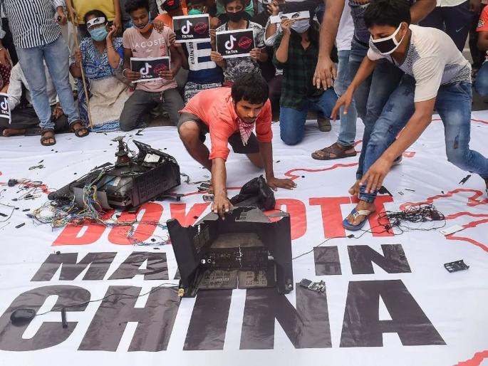 China could suffer loss of 17 billion due to ban on Chinese products | भारतीयांनी निश्चय केला तर...; चीनला बसेल 'इतका' मोठ्ठा फटका; आकडा पाहून बसेल धक्का China could suffer loss of 17 billion due to ban on Chinese products | भारतीयांनी निश्चय केला तर...; चीनला बसेल 'इतका' मोठ्ठा फटका; आकडा पाहून बसेल धक्का