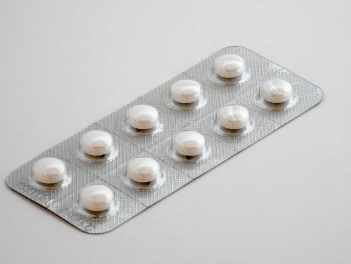 One person was died by BP tablets in Nagpur | नागपुरात बीपीच्या गोळ्यांनी घेतला एकाचा जीव One person was died by BP tablets in Nagpur | नागपुरात बीपीच्या गोळ्यांनी घेतला एकाचा जीव