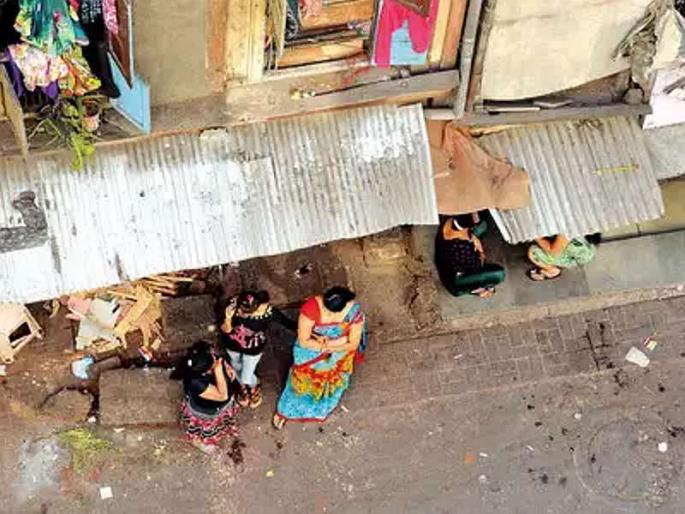 Murder of a sex worker in budhwar Peth of pune, her husband absconding on the throat by weapon | बुधवार पेठेत सेक्स वर्करचा मर्डर, गळ्यावर वार करुन पती फरार Murder of a sex worker in budhwar Peth of pune, her husband absconding on the throat by weapon | बुधवार पेठेत सेक्स वर्करचा मर्डर, गळ्यावर वार करुन पती फरार