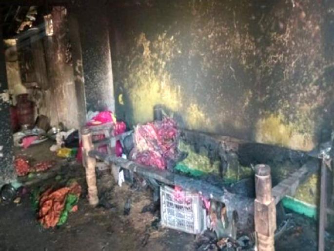 man who burns father-in-law, wife and child with petrol arrested; only grandmother and granddaughter survived in a gory vendetta incident | चारित्र्याच्या संशयाने कुटुंब उद्ध्वस्त; आजी अन् नात नशिबानं बचावल्या man who burns father-in-law, wife and child with petrol arrested; only grandmother and granddaughter survived in a gory vendetta incident | चारित्र्याच्या संशयाने कुटुंब उद्ध्वस्त; आजी अन् नात नशिबानं बचावल्या