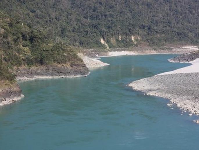 china blocks brahmaputra water siang in arunanchal drying | चीनने ब्रह्मपुत्रा नदीचे पाणी रोखले; अरुणाचल प्रदेशात दुष्काळाचे सावट china blocks brahmaputra water siang in arunanchal drying | चीनने ब्रह्मपुत्रा नदीचे पाणी रोखले; अरुणाचल प्रदेशात दुष्काळाचे सावट