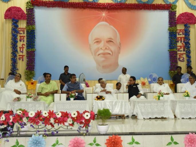 Sanskar Sustainable, Human Transient: Union Minister Nitin Gadkari | संस्कार शाश्वत, मानव परिवर्तशील : केंद्रीय मंत्री नितीन गडकरी Sanskar Sustainable, Human Transient: Union Minister Nitin Gadkari | संस्कार शाश्वत, मानव परिवर्तशील : केंद्रीय मंत्री नितीन गडकरी