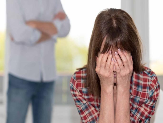 ex lover asked for half expenses as woman broke up with him | गर्लफ्रेंडने तोडलं नातं, बॉयफ्रेंडने घेतला बदला; खर्चाची लिस्ट पाठवली, पैशाचा मागितला हिशोब ex lover asked for half expenses as woman broke up with him | गर्लफ्रेंडने तोडलं नातं, बॉयफ्रेंडने घेतला बदला; खर्चाची लिस्ट पाठवली, पैशाचा मागितला हिशोब