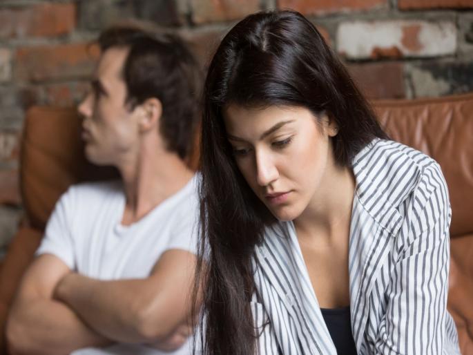 Relationship : If something troubling you again and again then break right way | Relationship : मनात 'हे' विचार येत असतील तर फायद्याचं ठरेल ब्रेकअप! Relationship : If something troubling you again and again then break right way | Relationship : मनात 'हे' विचार येत असतील तर फायद्याचं ठरेल ब्रेकअप!