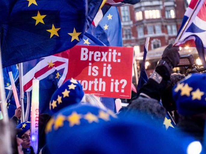 economic effects of brexit creates panic in britain | ब्रेक्झिटचा राजकीय अंधार अन् जवळ आलेला सूर्यास्त economic effects of brexit creates panic in britain | ब्रेक्झिटचा राजकीय अंधार अन् जवळ आलेला सूर्यास्त