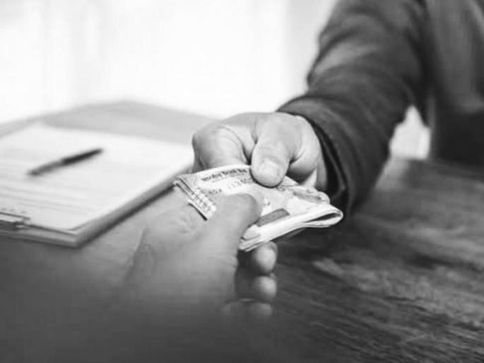 Bribe forest guard caught in ACB's net; Bribe of five thousand rupees | लाचखोर वनरक्षक अडकला एसीबीच्या जाळ्यात; पाच हजार रूपयांची लाच भोवली!