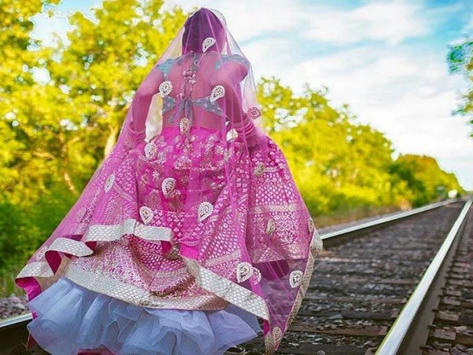 bride ran away on wedding day husbands father files defamation suit | हळद लागण्यापूर्वीच नवरी पळाली; नवऱ्याच्या पित्याने केला बदनामीचा गुन्हा दाखल bride ran away on wedding day husbands father files defamation suit | हळद लागण्यापूर्वीच नवरी पळाली; नवऱ्याच्या पित्याने केला बदनामीचा गुन्हा दाखल