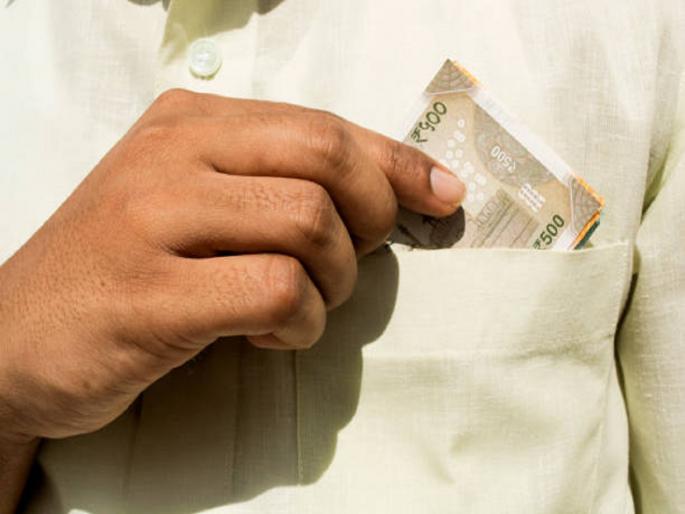 75 thousand complaints of corruption against government employees; Which section is ahead, see | सरकारी कर्मचाऱ्यांविरोधात भ्रष्टाचाराच्या 75 हजार तक्रारी; कोणता विभाग सर्वात पुढे, पाहा... 75 thousand complaints of corruption against government employees; Which section is ahead, see | सरकारी कर्मचाऱ्यांविरोधात भ्रष्टाचाराच्या 75 हजार तक्रारी; कोणता विभाग सर्वात पुढे, पाहा...