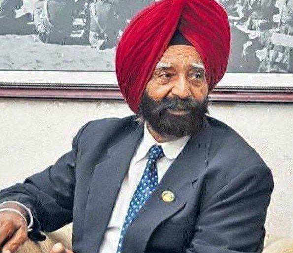 The entire family became involved in the 1971 war | संपूर्ण कुटुंबीय झाले १९७१ च्या लढाईत सहभागी The entire family became involved in the 1971 war | संपूर्ण कुटुंबीय झाले १९७१ च्या लढाईत सहभागी