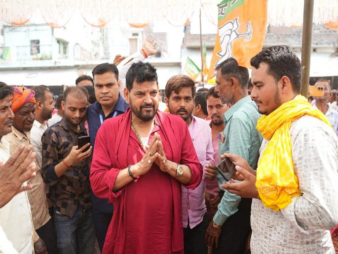 Lok Sabha Elections 2024 Brijbhushan Sharan Singh said that Muslims and our DNA are the same | मुसलमान आणि आमचा DNA एकच; मुलाच्या प्रचारावेळी बोलताना ब्रिजभूषण भावूक  