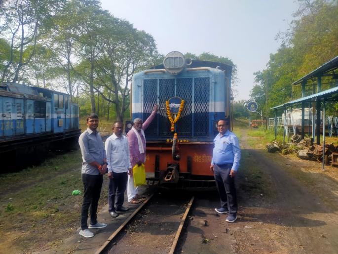 British-era Shakuntala train turns 110 years old | ब्रिटिशकालीन शकुंतला झाली ११० वर्षाची British-era Shakuntala train turns 110 years old | ब्रिटिशकालीन शकुंतला झाली ११० वर्षाची