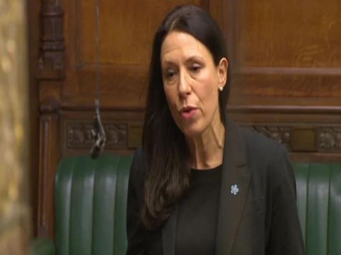 British MP Who Criticised Government on Article 370 Stopped At Airport | मोदी सरकारवर सोडलं होतं टीकास्त्र; ब्रिटीश खासदाराला विमानतळावरूनच परत पाठवलं! British MP Who Criticised Government on Article 370 Stopped At Airport | मोदी सरकारवर सोडलं होतं टीकास्त्र; ब्रिटीश खासदाराला विमानतळावरूनच परत पाठवलं!