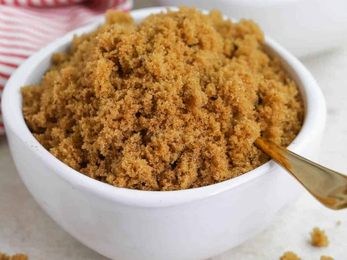 brown sugar benefits | पांढऱ्या साखरेपेक्षा ब्राऊन शुगर का असते फायदेशीर? जाणून घ्या सविस्तर brown sugar benefits | पांढऱ्या साखरेपेक्षा ब्राऊन शुगर का असते फायदेशीर? जाणून घ्या सविस्तर