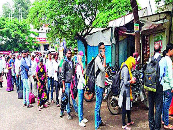 Rakshabandana increased the number of passengers | रक्षाबंधनामुळे प्रवाशांची संख्या वाढली