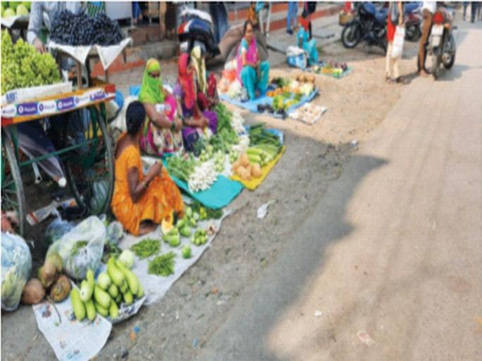 The vegetables will reach the consumers directly | भाजीपाला थेट ग्राहकांपर्यंत पोहोचणार; पालघरमध्ये ‘विकेल ते पिकेल’ संकल्पना The vegetables will reach the consumers directly | भाजीपाला थेट ग्राहकांपर्यंत पोहोचणार; पालघरमध्ये ‘विकेल ते पिकेल’ संकल्पना