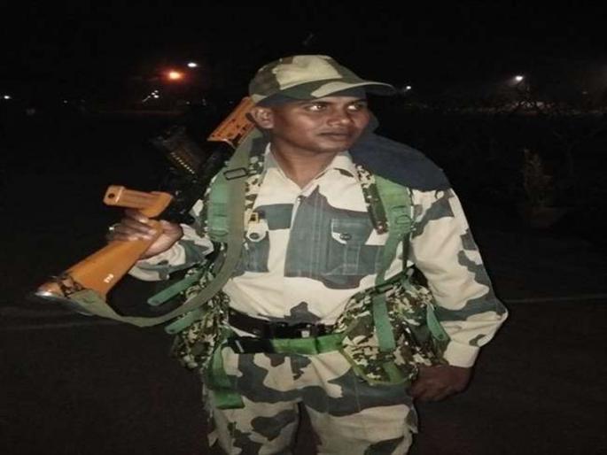 bsf jawan threat to follow paan singh tomars footsteps if not get justice | आता देशासाठी नाही कुटुंबीयांसाठी उचलणार शस्त्र, बीएसएफ जवानाची धमकी bsf jawan threat to follow paan singh tomars footsteps if not get justice | आता देशासाठी नाही कुटुंबीयांसाठी उचलणार शस्त्र, बीएसएफ जवानाची धमकी