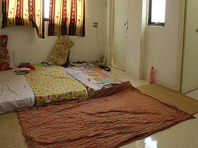 The husband's brother threatened and raped the daughter-in-law in the house; Shocking incident in Satara | विवस्त्र फोटो व्हायरलची धमकी देऊन दिराचा वहिनीवर बलात्कार; साताऱ्यातील धक्कादायक घटना The husband's brother threatened and raped the daughter-in-law in the house; Shocking incident in Satara | विवस्त्र फोटो व्हायरलची धमकी देऊन दिराचा वहिनीवर बलात्कार; साताऱ्यातील धक्कादायक घटना