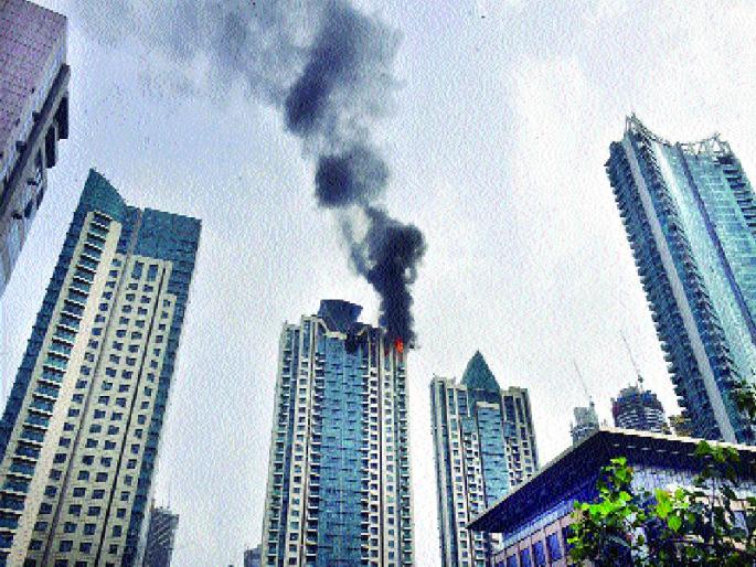 Delay in the Stop fire due to traffic congestion, expert opinion | वाहतूककोंडीमुळे आग विझण्यास विलंब, तज्ज्ञांचे मत Delay in the Stop fire due to traffic congestion, expert opinion | वाहतूककोंडीमुळे आग विझण्यास विलंब, तज्ज्ञांचे मत