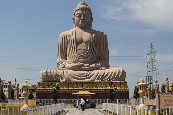'Buddhist Circuit' is the only announcement, when implemented? | ‘बुद्धीस्ट सर्किट’ केवळ घोषणाच, अंमलबजावणी कधी ? 'Buddhist Circuit' is the only announcement, when implemented? | ‘बुद्धीस्ट सर्किट’ केवळ घोषणाच, अंमलबजावणी कधी ?