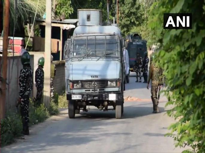 JammuAndKashmir One terrorist has been killed in Budgam encounter, operation continues | Jammu And Kashmir : बडगाम चकमकीत एका दहशतवाद्याचा खात्मा JammuAndKashmir One terrorist has been killed in Budgam encounter, operation continues | Jammu And Kashmir : बडगाम चकमकीत एका दहशतवाद्याचा खात्मा